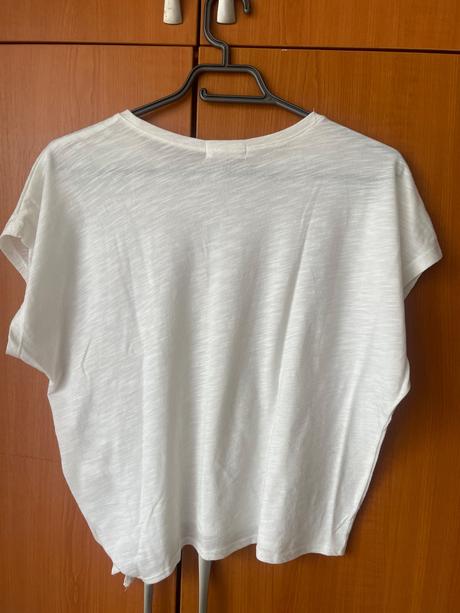 Biele tričko s podtlačou, h&m,158