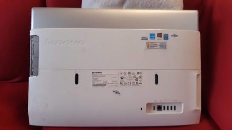 Predám pc lenovo typ f0b1 bez stojanu funkčný., lenovo