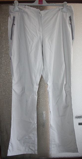 Dámske tenšie športové nohavice č. 46, 46