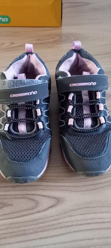 Botasy - darujem za poštovné, 33