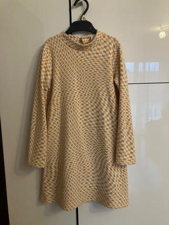 Teplé šaty, zara,134