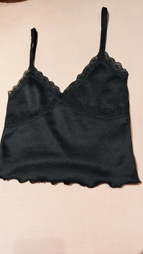 Crop tielko s čipkou, h&m,xs