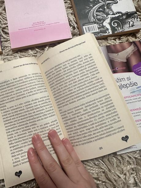 Romantické knihy  6 ks balík, 