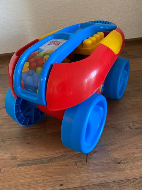 Vozík so stavebnicou mega bloks, 