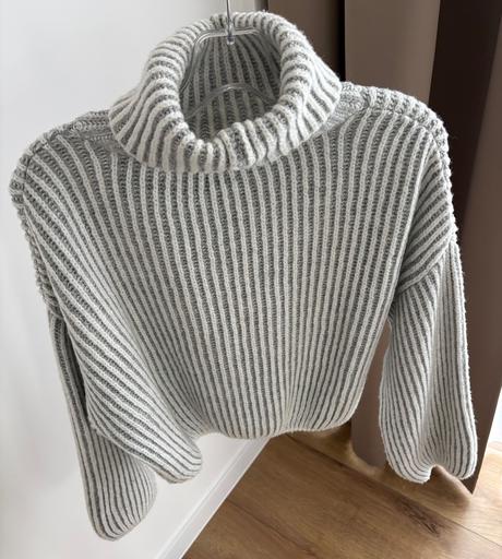 Pletený sveter, stradivarius,s