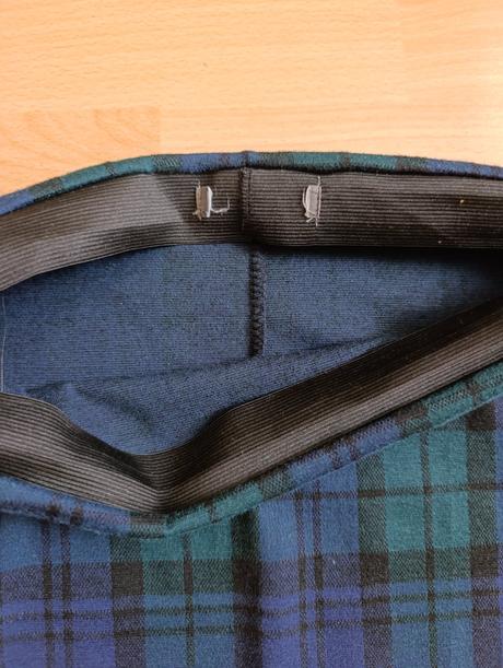 Elastická sukňa, primark,42