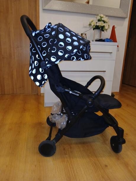 Ultralahký cestovný kočík, petite&mars,petite&mars up.