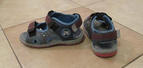 Sandálky, lupilu,26