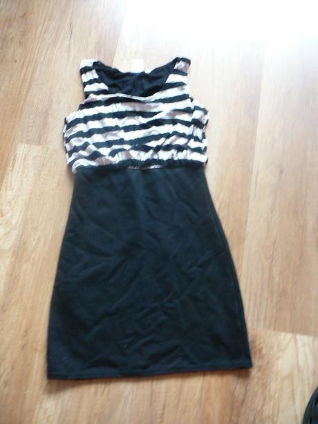 Dievcenske saty, 158