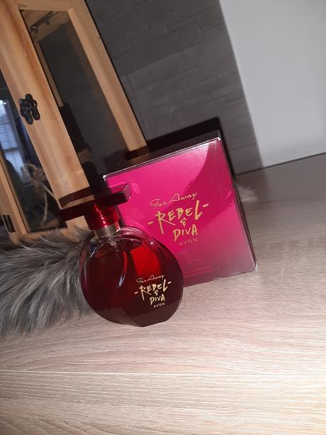 Far away rebal & diva parfém, 