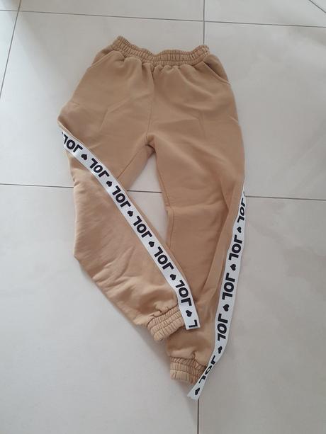 Hip hoperské oversize tepláky,