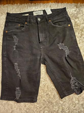 Panské šortky, pull&bear,38