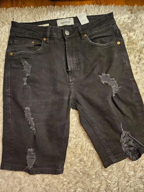 Panské šortky, pull&bear,38