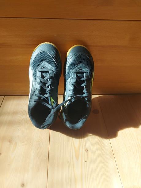 Športové halovky ako nové, puma,33