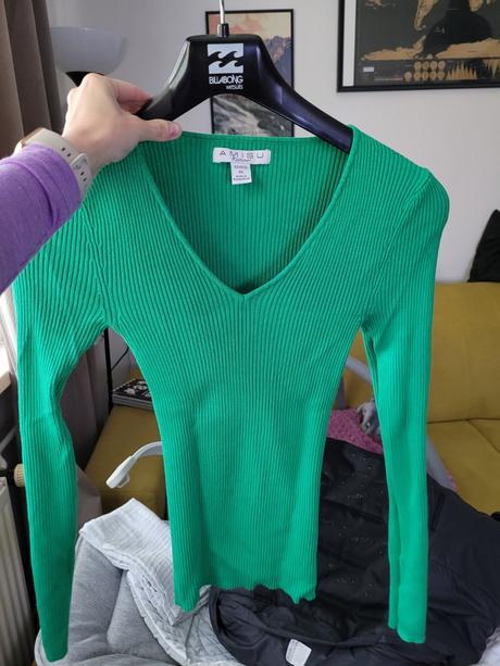 Elasticky rebrovany zeleny sveter, amisu,xs