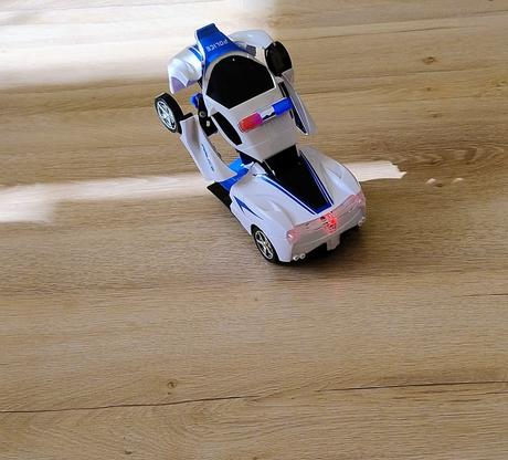 Auto polícia transformers, 