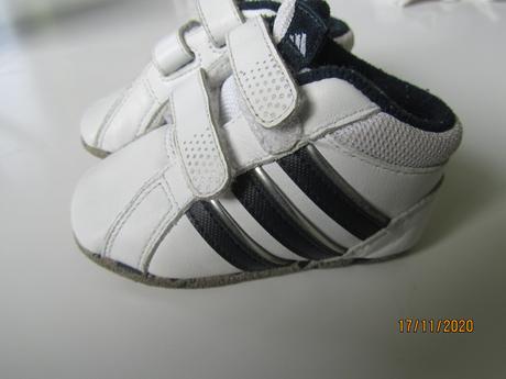 Capacky adidas, adidas,<17