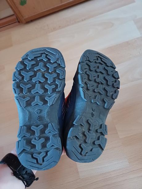 Turisticke poltopanky, quechua,29