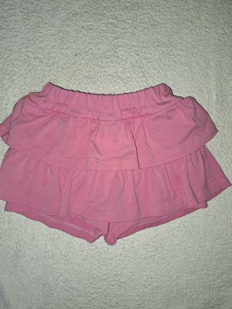 Kratasky volanikove, 104