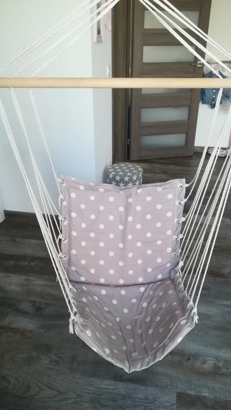 Krásne závesné sedadlo, 