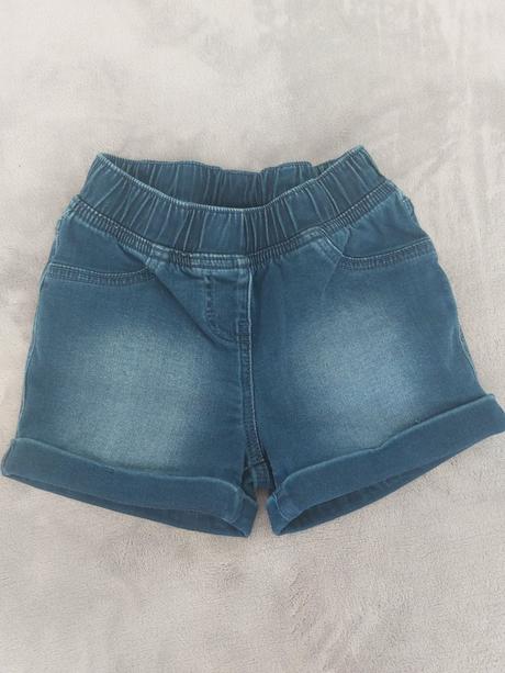 Dievčenské kraťasy, bonprix,128