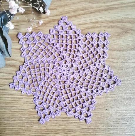 Okrúhla háčkovaná dečka "spiral",