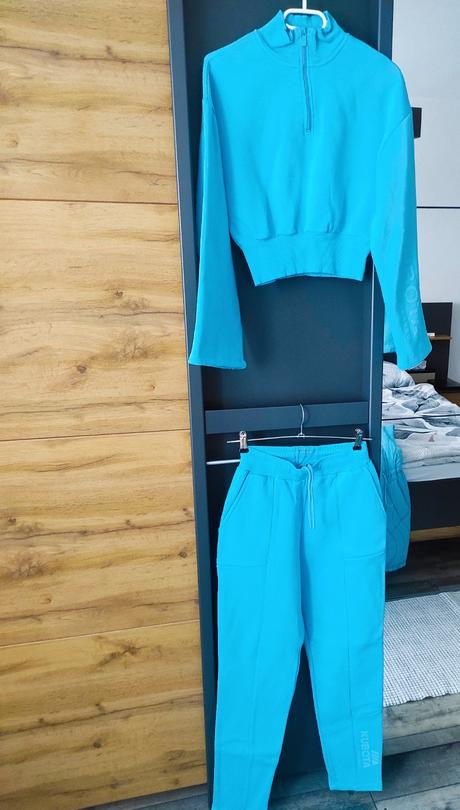 Komplet, reserved,xs