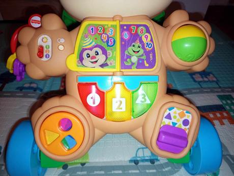 Fisher price chodítko psík, 