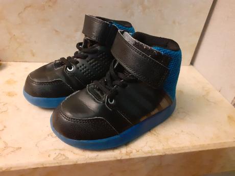 Tenisky adidas, adidas,22