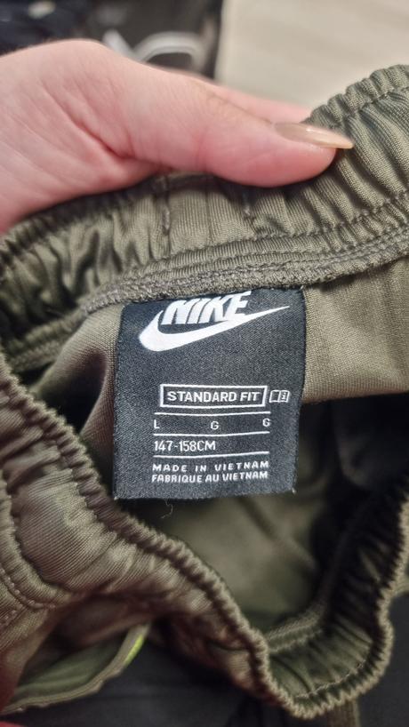Nike sortky, nike,l