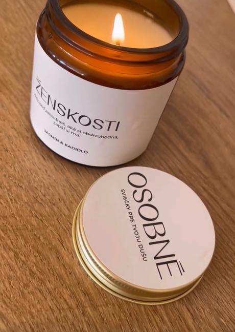 Sójová sviečka ženskosti,