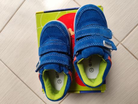 Tenisky, protetika,23