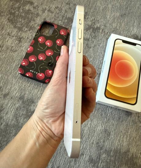 Iphone 12 128 gb biely, 