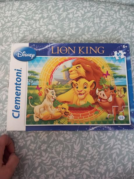 Puzzle levíc kráľ, 