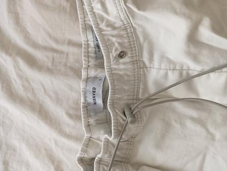 Nohavice, reserved,l