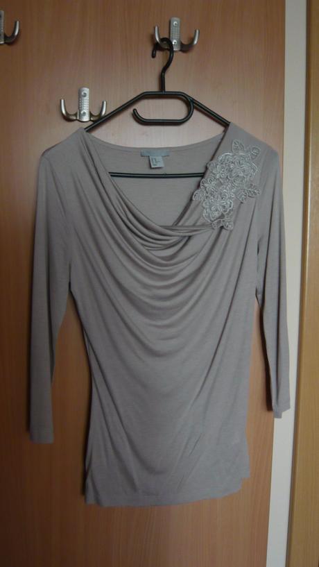 Predám nenosené elegantné tričko - veľkosť xs, h&m,xs