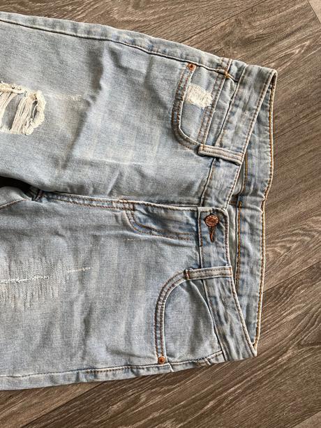 Boyfriend jeans bledomodré, nové, s