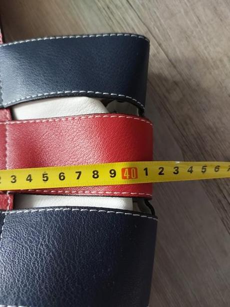 Červená modro - biela kabelka,