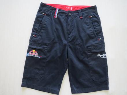 Red bull racing krásne kraťasy, pepe jeans,158