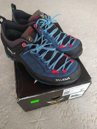 Trekove topánky, salewa,38