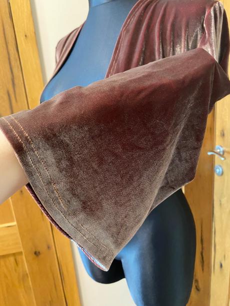 Zamatové bolerko - šité, m