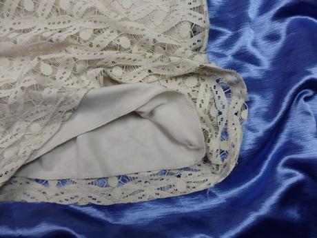 Kvalitné čipkované šaty, vero moda,xs