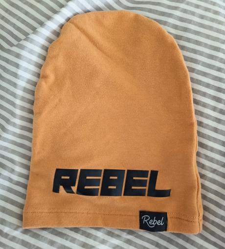 Čiapočka rebel, rebel,86