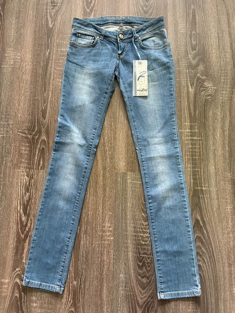 Rodrigo jeans damske rifle 28/32, s