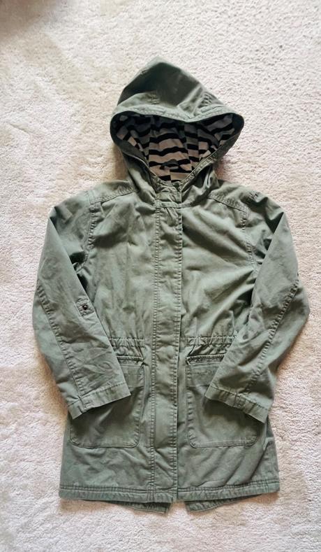 Jesenna bunda zn.gap r.8-9, gap,134