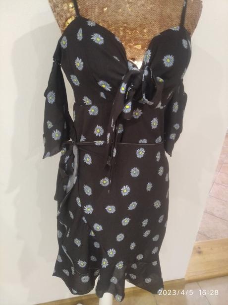 Romantické šaty, m