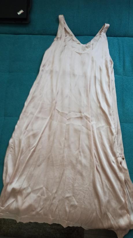 Dámske šaty, pleas,s