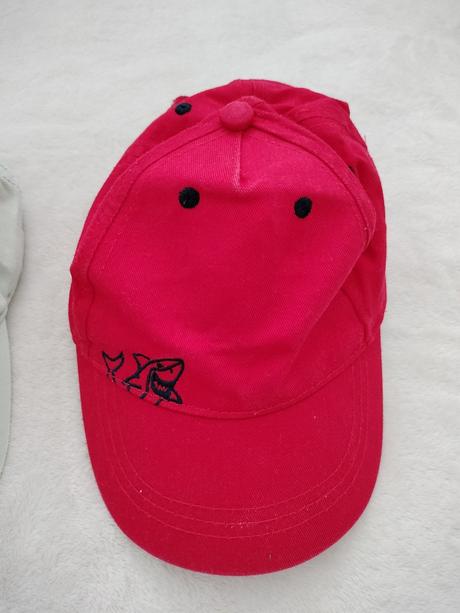 3x šiltovka, h&m,92