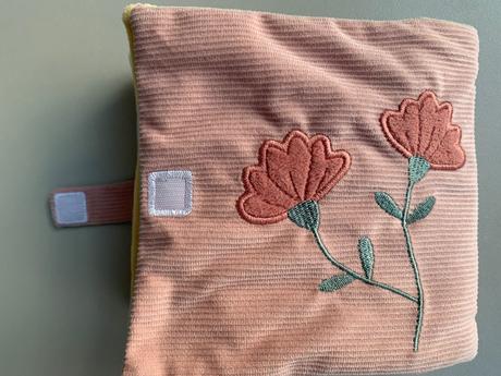 Little dutch knižka plyšová veľká kvety a motýle, 