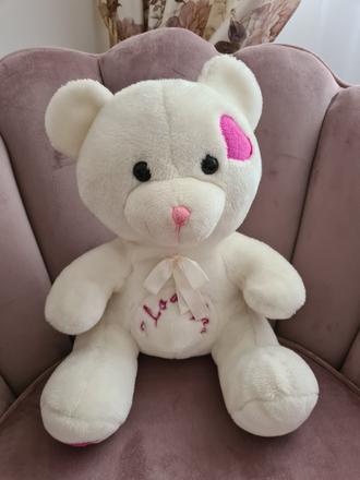 Veľký plyšový medveď,